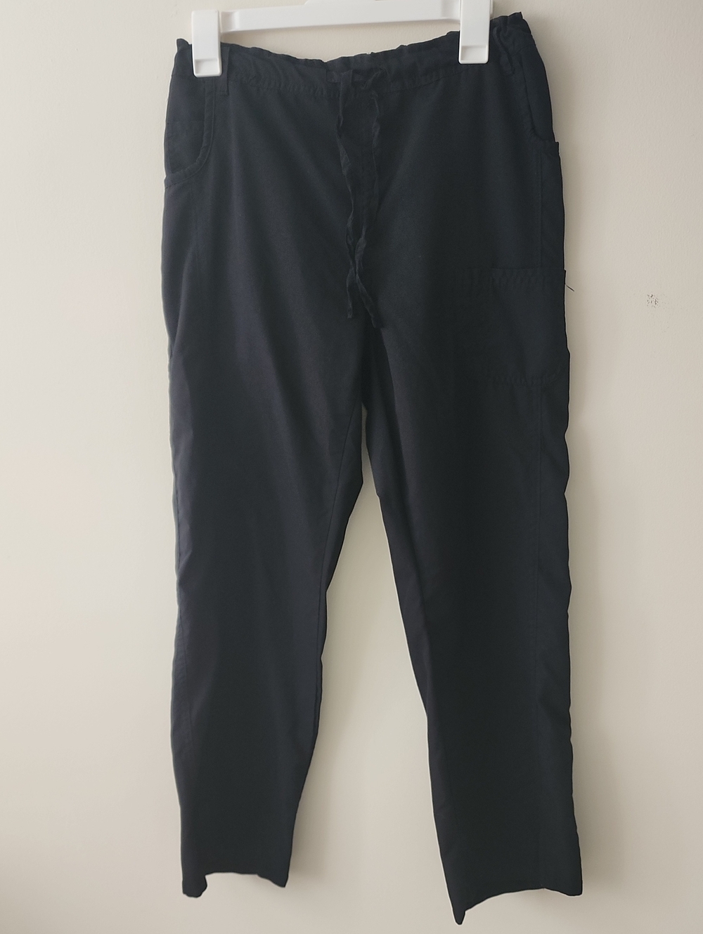 4 For $20 Womans Medium Black Cargo Scrub Pants